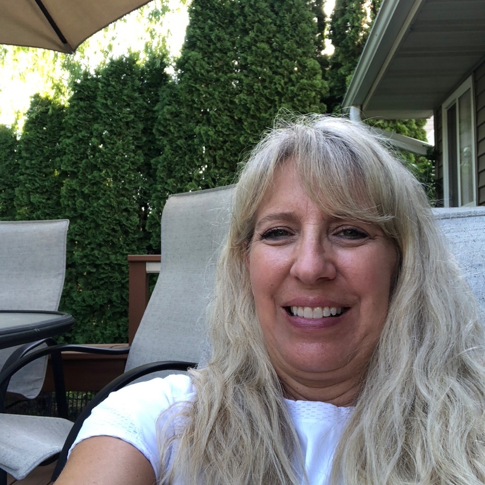 Meet your Posher, Peggy